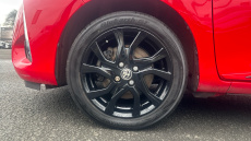 Toyota Yaris 1.5 VVT-i Design 5dr Petrol Hatchback